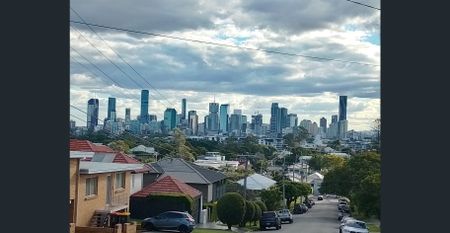 92 PHILIP ST HAWTHORNE, LOCATION,LOCATION,LOCATION,FULL CITY VIEWS ,DRESS CIRCLE LOCALE. - Photo 5