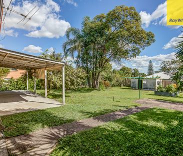 For Lease: Charming Family Home in Rochedale South - Photo 4