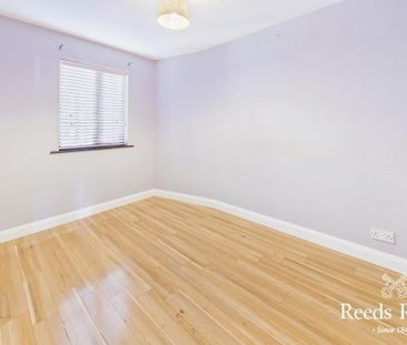 Flat 3 Lynden Gate, 50 Knockbreda Road, Rosetta, Belfast, BT6 0JB - Photo 3