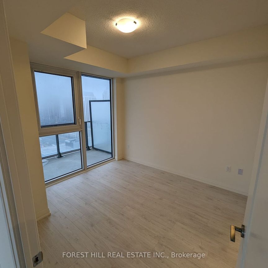 For Lease - 9000 Jane Street Unit# 1821, Vaughan, Ontario - Photo 1