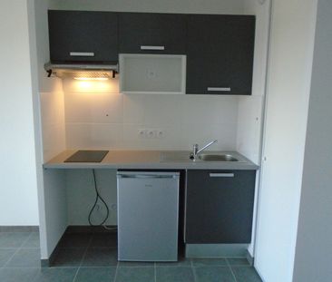 Location Appartement 2 pièces 41m² ST ANDRE DE CUBZAC 33240 - Photo 4