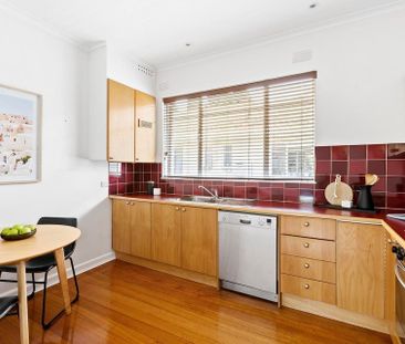 4/18 King Street, Elsternwick. - Photo 3