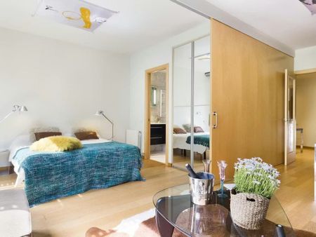 Carrer de Roger de Flor, Barcelona, Catalonia 08013 - Photo 4