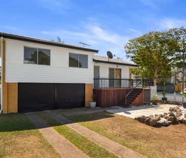 1 Badge Street, Jamboree Heights QLD 4074 - House For Rent | Domain - Photo 6