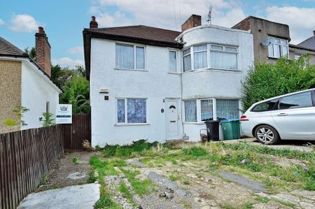 2 bedroom maisonette to rent - Photo 4