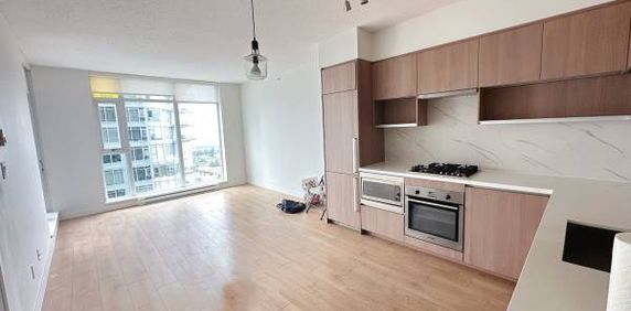 Metro Bright 1bed+1bath 29th floor condo for rent - Photo 2