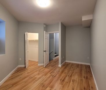 290 Crown Drive – BRAND NEWLY RENOVATED 2 BR + DEN HALIFAX TOWNHOUS... - Photo 2