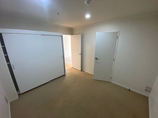 2 Bedroom Newmarket Apartment - Photo 1