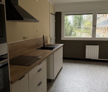 Location Appartement 2 pièces 66m² VALENCIENNES 59300 - Photo 4