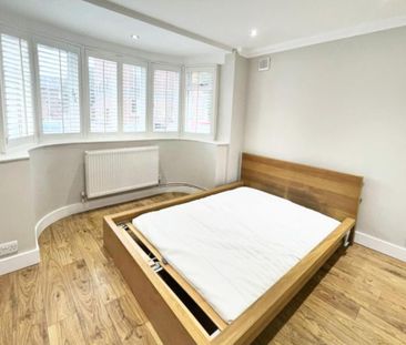 3 bedroom ground floor maisonette to rent - Photo 3