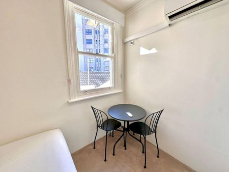 Modern Furnished Studio Units in Potts Point Move In Today! - Photo 3