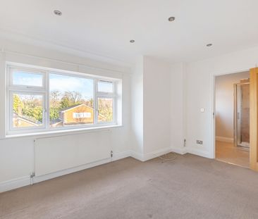 Montrouge Crescent, Epsom, KT17 - Photo 6