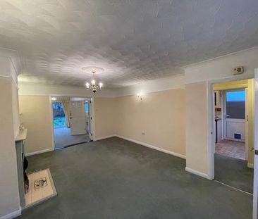 2 bedroom bungalow to rent - Photo 1