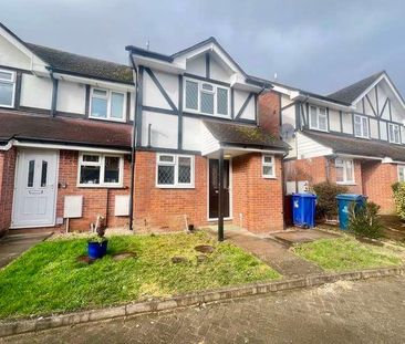 Thrush Green, Harrow, HA2 - Photo 2