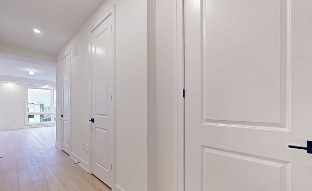 For Lease - 208 Mcroberts Avenue, Toronto, Ontario - Photo 1