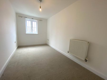 Romney Point, Repton Park - Photo 4