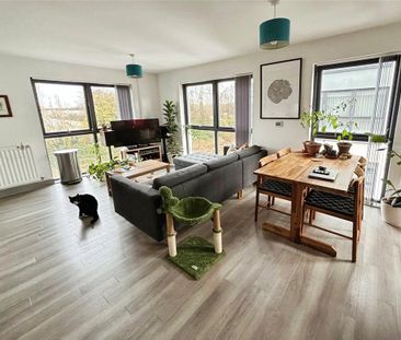 2 bedroom apartment to rent - Photo 2