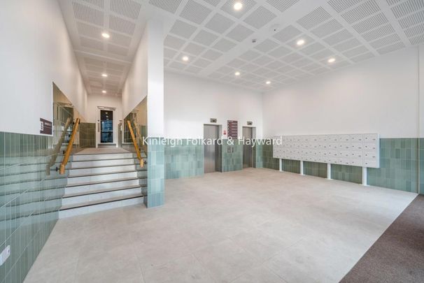 2 bedroom flat to rent - Photo 1