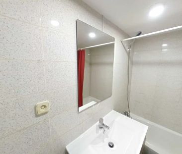 Piso de alquiler en Calle Carolinas, Bellas Vistas - Photo 5