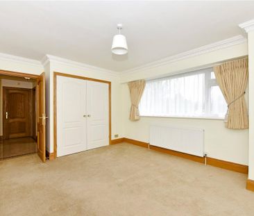 3 bedroom bungalow to rent - Photo 3