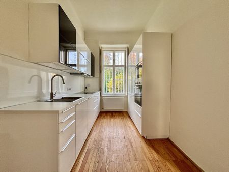 Arbeiten mit Atmosphäre | repräsentatives Gründerzeithaus im Landhausstil | großer Eigengarten für kreative Pausen - Photo 2