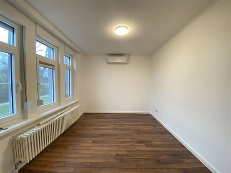 Recent gerenoveerde woning met tuin en garage - Photo 2