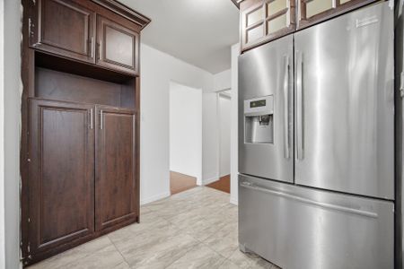 For Lease - 42 Flamingo Crescent, Brampton, Ontario - Photo 2