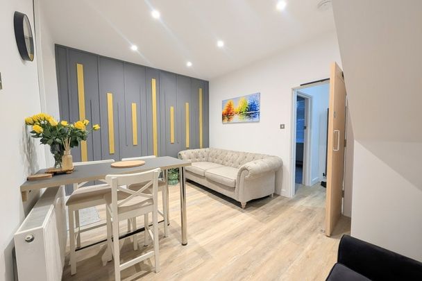 Brook Street - Photo 1