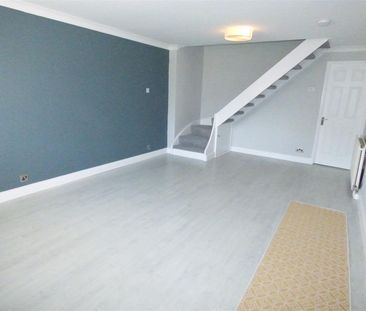 2 bed terraced house to rent in Stratford Close, Cramlington, NE23 - Photo 3