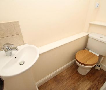 1 bedroom house of multiple occupation to rent - Photo 5