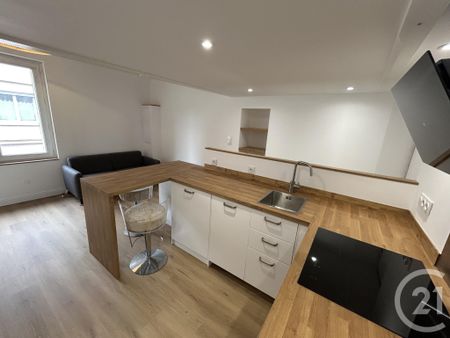 Location Appartement 2 pièces 31m² MONT DE MARSAN 40000 - Photo 5