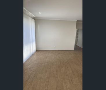 PLEASE CLICK BELOW TO REGISTER TO VIEW - Photo 6