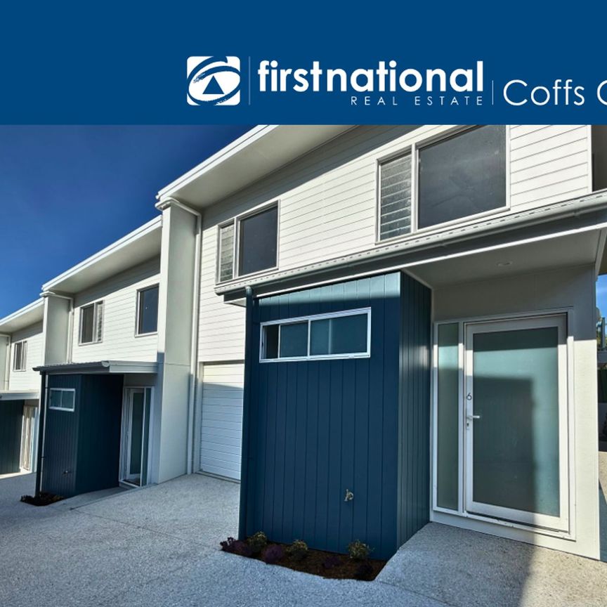 Brand-new townhouse - Ultimate comfort and convenience - Photo 1