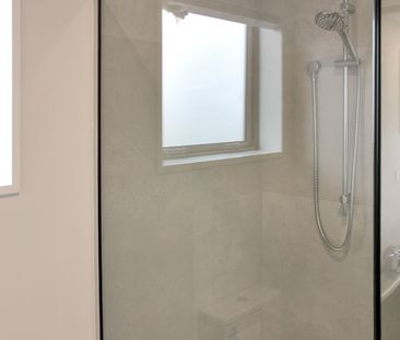 Two Bedroom Townhouse - Photo 3