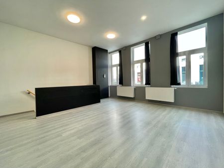 Prachtig gerenoveerd duplex-appartement nabij het station van Aalst - Foto 5