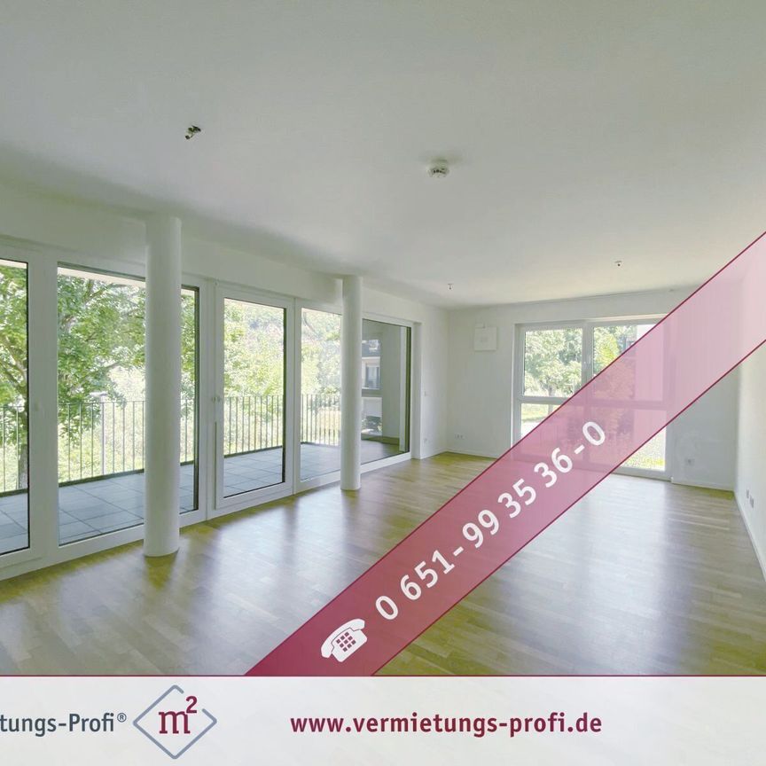 Energieeffiziente Wohnung mit direktem Moselblick – 2-Zimmer-Wohnung mit großzügiger Terrasse, Einbauküche & Tiefgaragenstellplatz - Photo 1