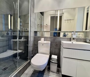 Superbe appartement proche de l'Eglise Russe - Photo 3