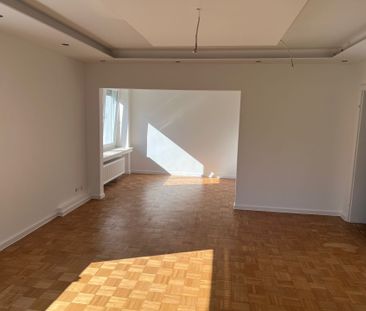 Frisch renovierte Wohnung am Ortsrand mit Fernblick - Photo 1