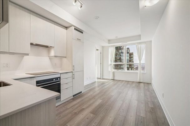 For Lease - 36 Elm Drive West Drive Unit# 2905, Mississauga, Ontario - Photo 1