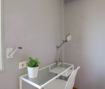 Room in a shared 5-bedroom apartment for rent in Mestalla, professi... - Foto 6