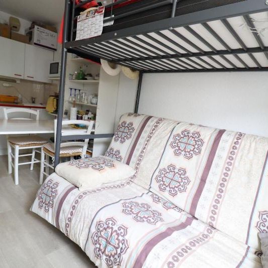 Location Appartement 1 pièce 16m² ROYAN 17200 - Photo 1