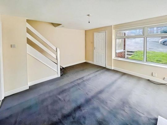 Campbell Close, Rugeley, WS15 - Photo 1