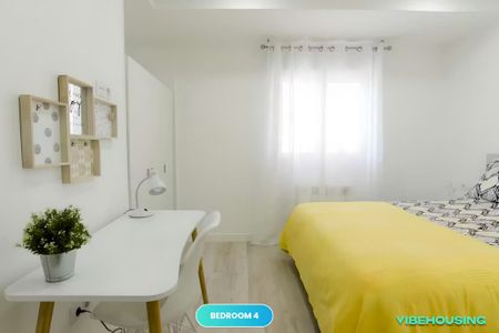 Calle de Aldea del Fresno, Madrid, Community of Madrid 28045 - Photo 4