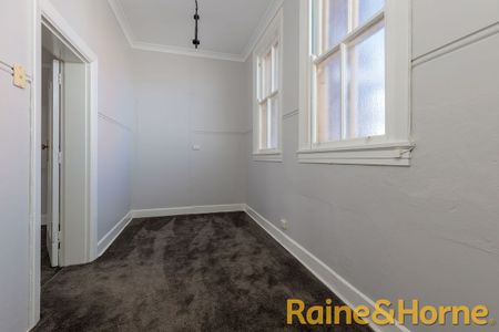 Residence in Historical Building - Photo 3