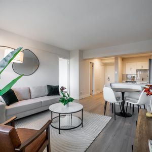 2 BR - 5311 Sherbrooke Ouest, Montréal - Photo 2