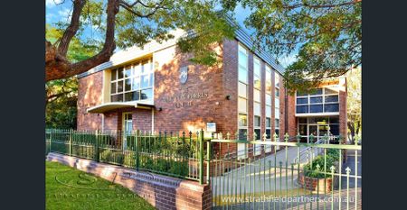Double Brick Unit with North-Facing Balcony - Photo 4