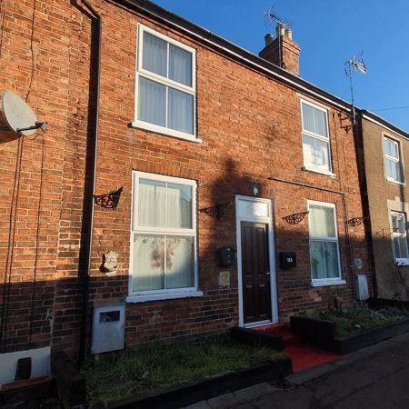 16 Delven Lane, Castle Donington - Photo 1