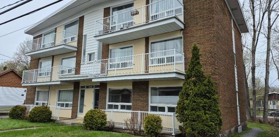 4 1/2 à louer, Charlesbourg - Photo 2