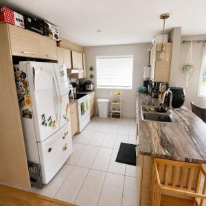 Immeuble - 5054 Bertrand-Fabi Grand 4 1/2 Moderne - Secteur Rock Forest - Photo 3
