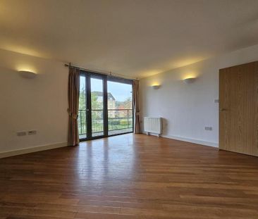 2 bedroom apartment to rent - Photo 6